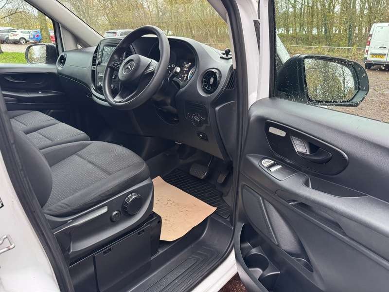 2022 MERCEDES VITO 2022 MERCEDES VITO