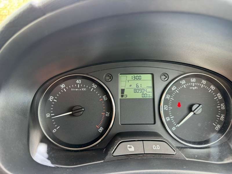 2014 SKODA FABIA 2014 SKODA FABIA