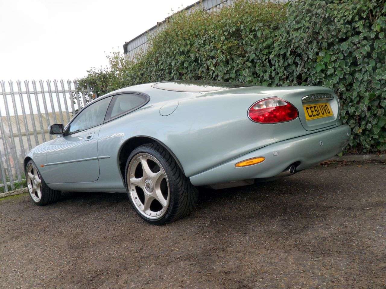 2001 JAGUAR XK8 2001 JAGUAR XK8