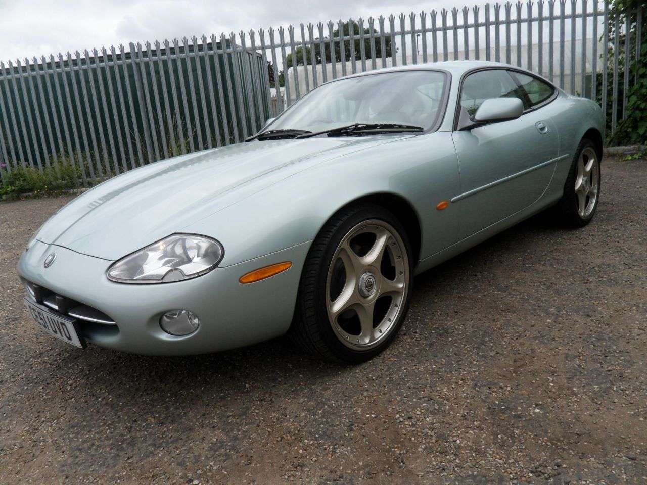 2001 JAGUAR XK8 2001 JAGUAR XK8