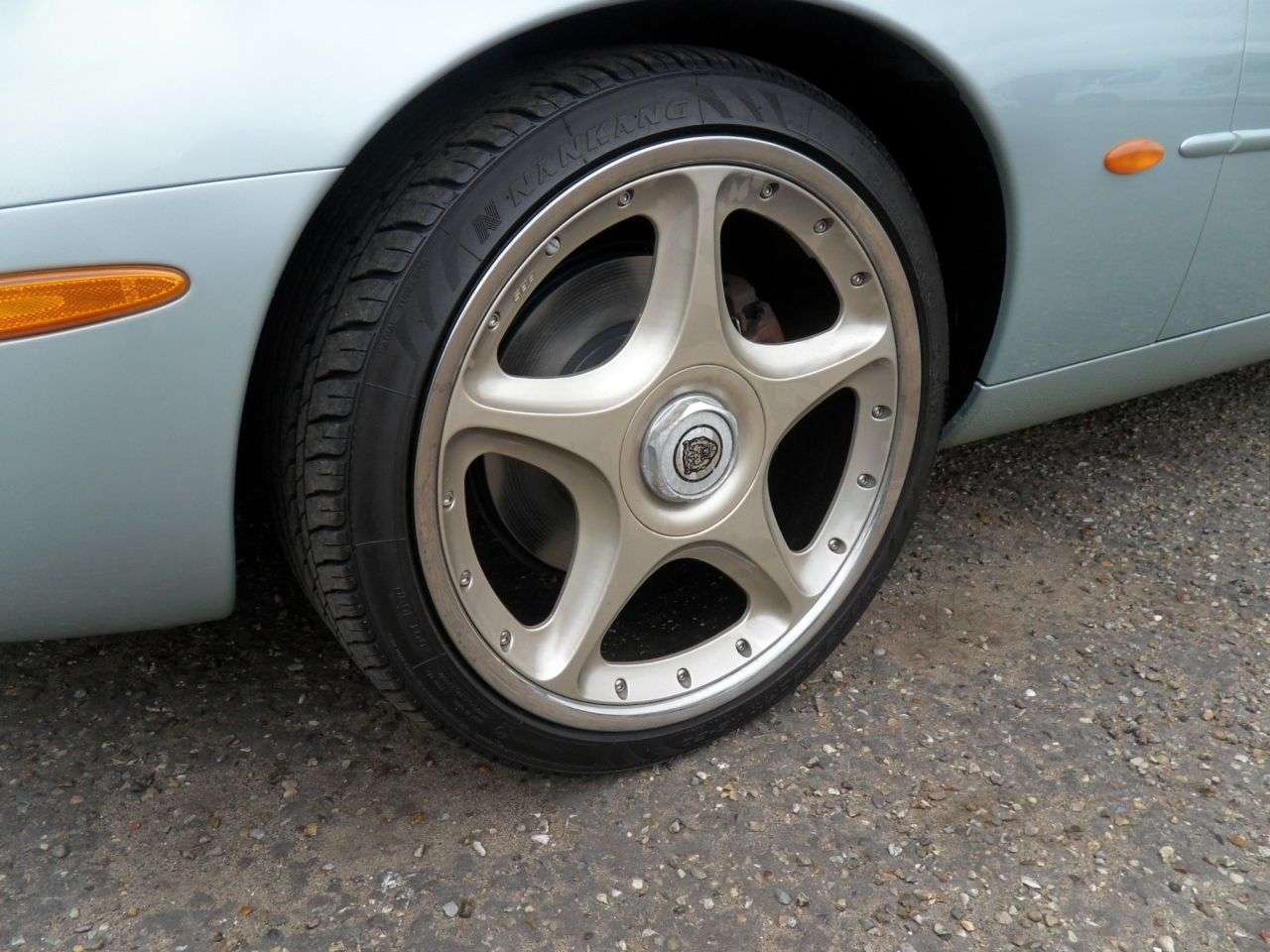 2001 JAGUAR XK8 2001 JAGUAR XK8