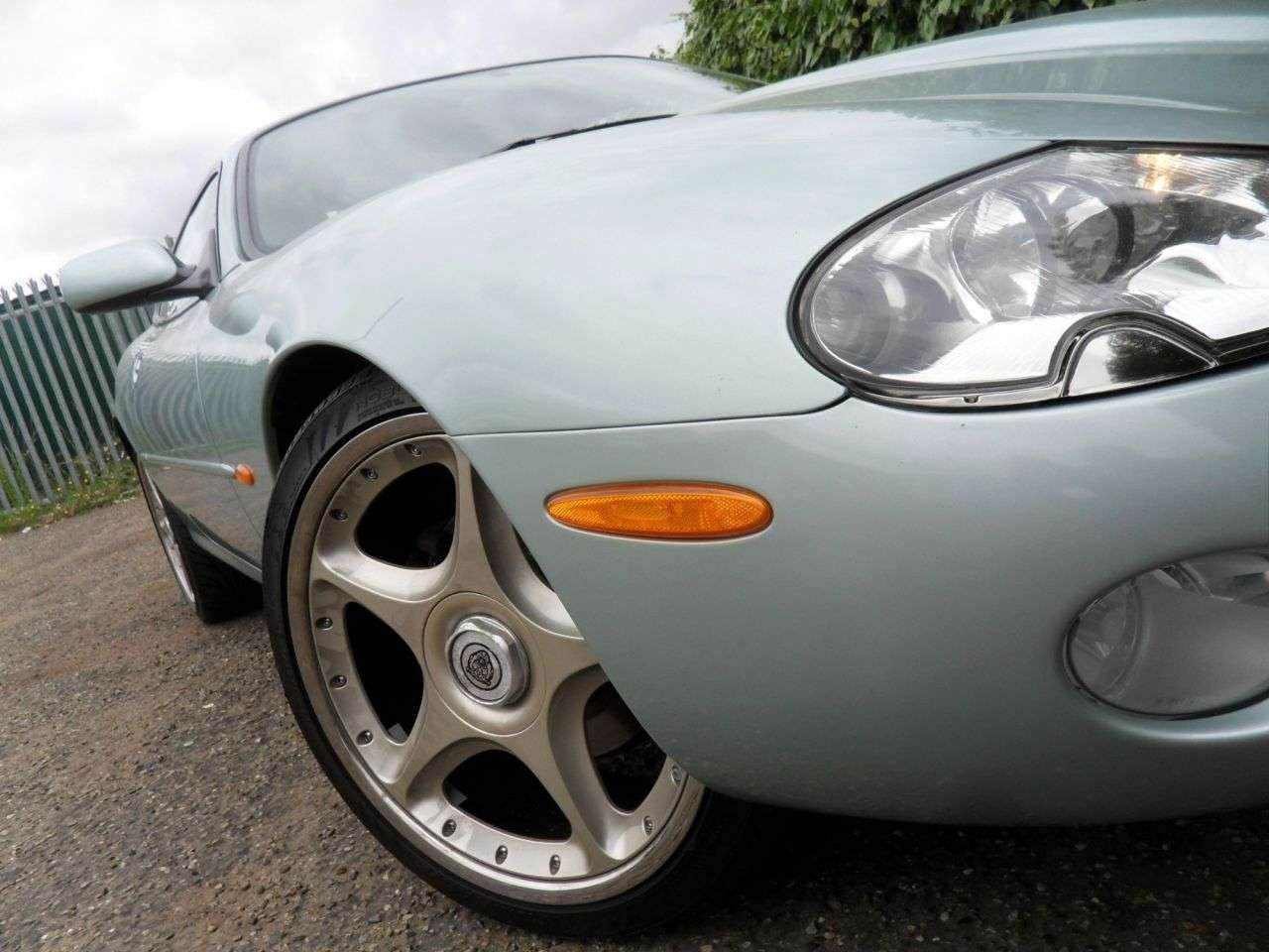 2001 JAGUAR XK8 2001 JAGUAR XK8