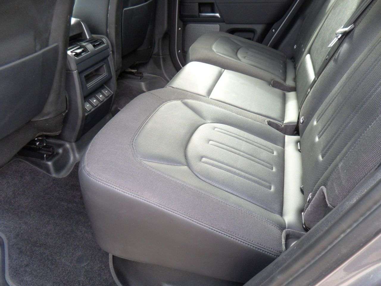 2020 LAND ROVER DEFENDER 110 2020 LAND ROVER DEFENDER 110