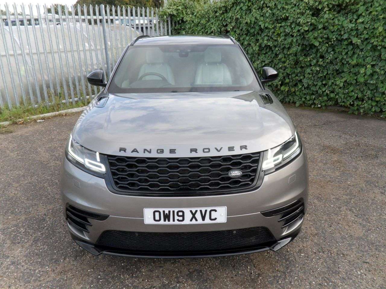2019 LAND ROVER RANGE ROVER VELAR 2019 LAND ROVER RANGE ROVER VELAR