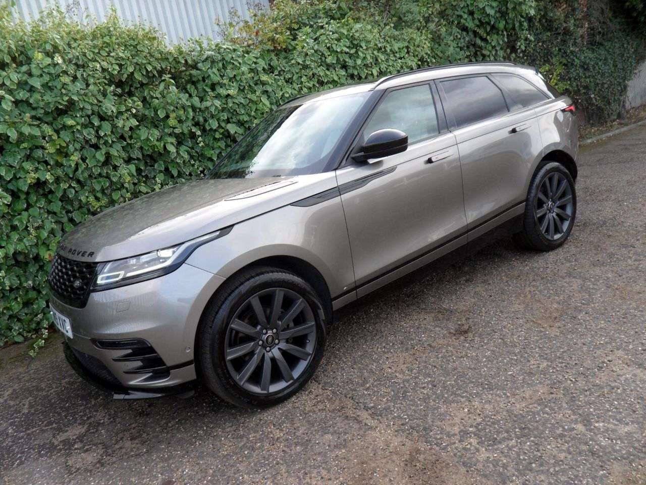 2019 LAND ROVER RANGE ROVER VELAR 2019 LAND ROVER RANGE ROVER VELAR