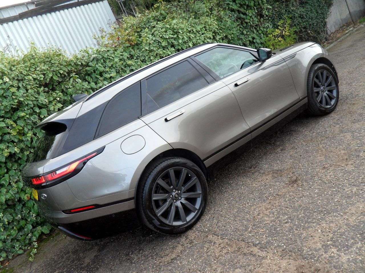 2019 LAND ROVER RANGE ROVER VELAR 2019 LAND ROVER RANGE ROVER VELAR
