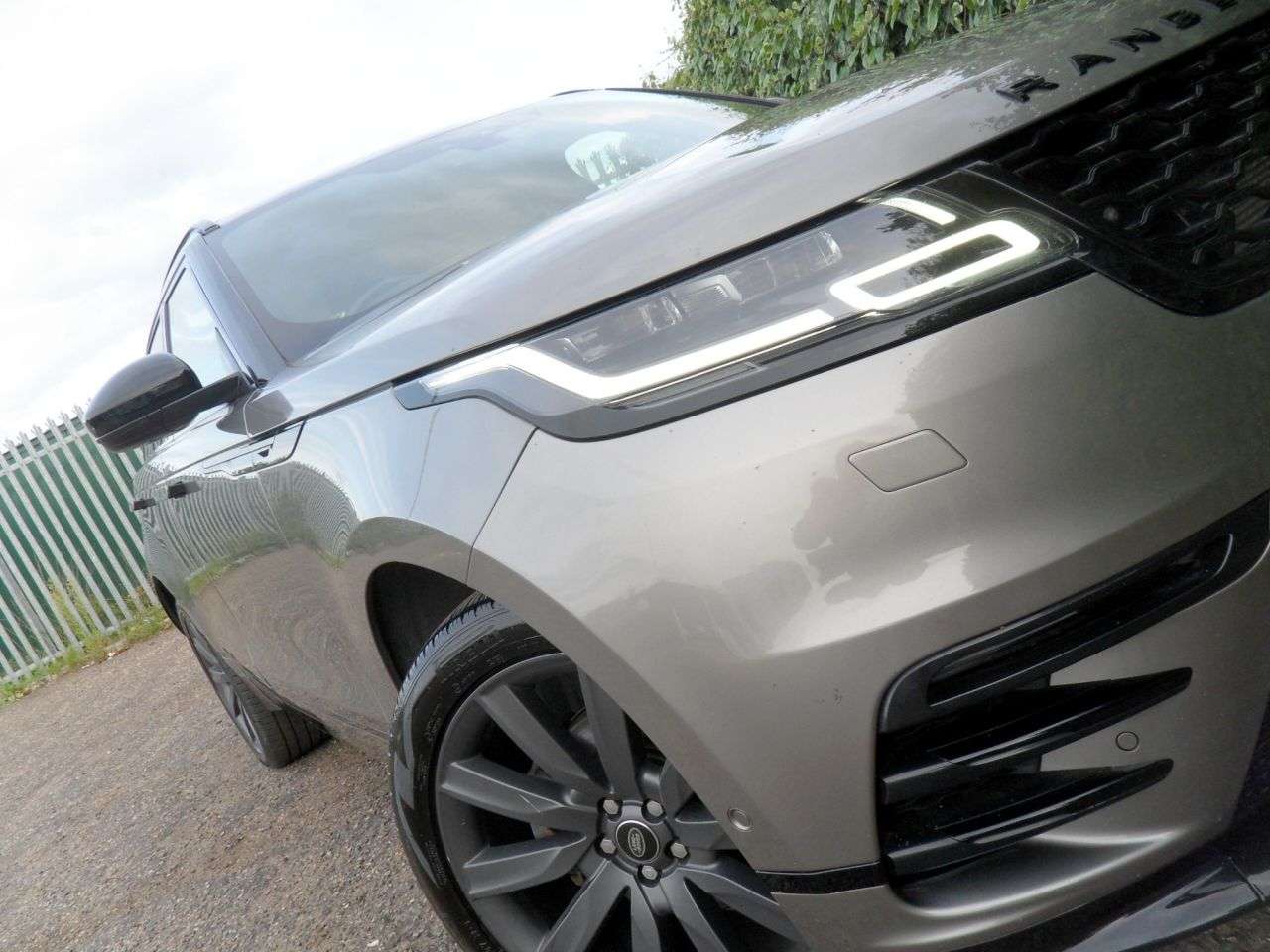 2019 LAND ROVER RANGE ROVER VELAR 2019 LAND ROVER RANGE ROVER VELAR