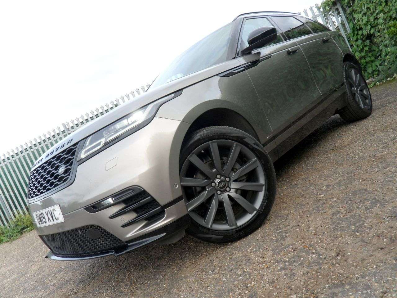 2019 LAND ROVER RANGE ROVER VELAR 2019 LAND ROVER RANGE ROVER VELAR