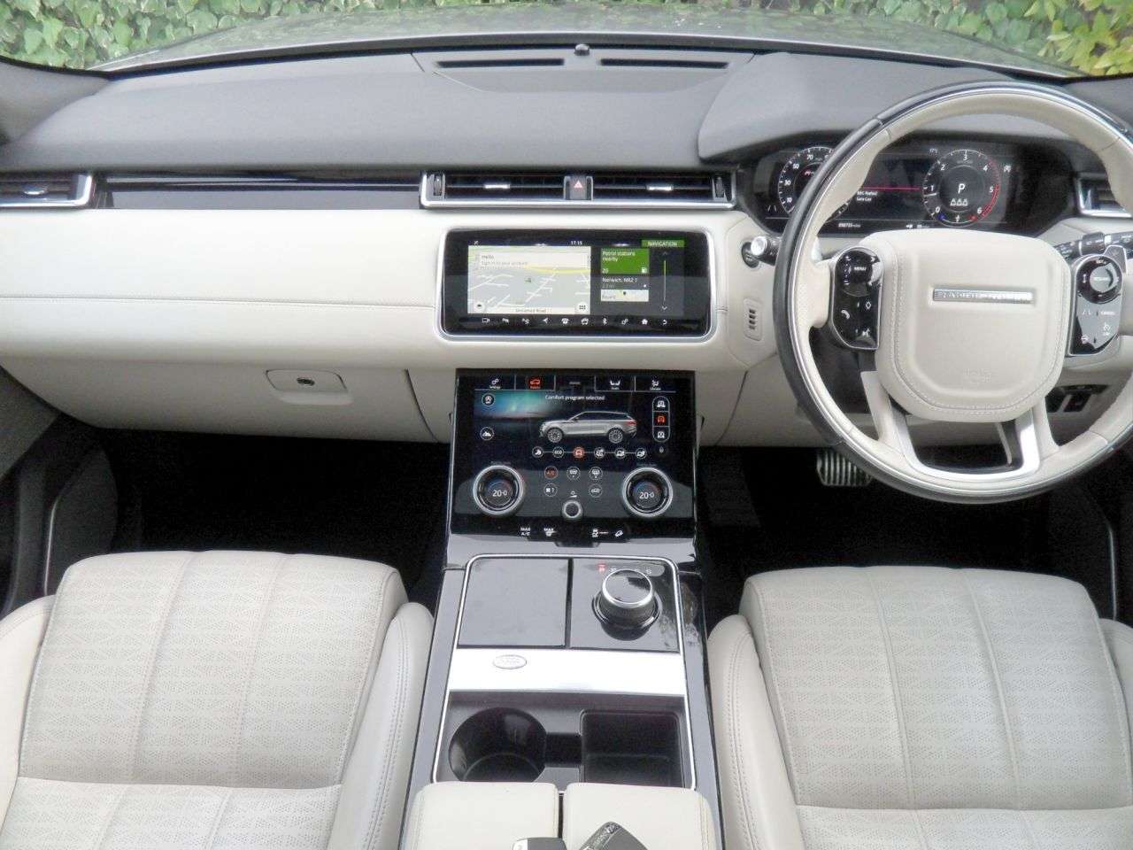 2019 LAND ROVER RANGE ROVER VELAR 2019 LAND ROVER RANGE ROVER VELAR