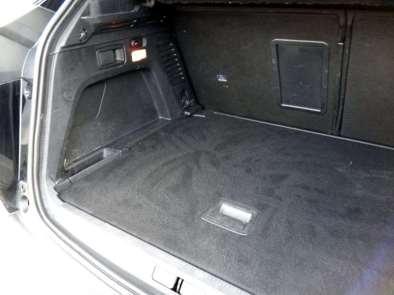 2019 PEUGEOT 3008 2019 PEUGEOT 3008