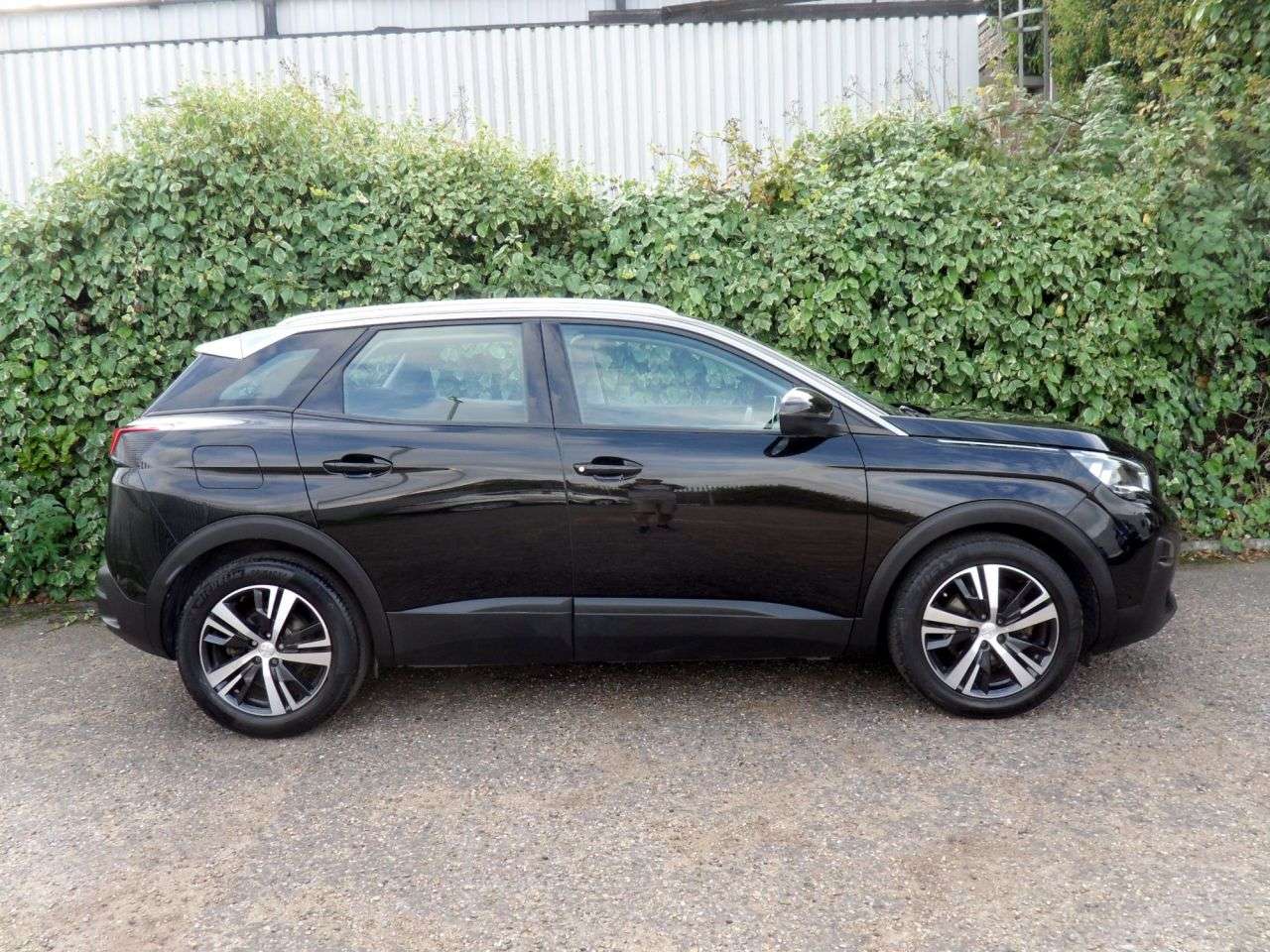 2019 PEUGEOT 3008 2019 PEUGEOT 3008
