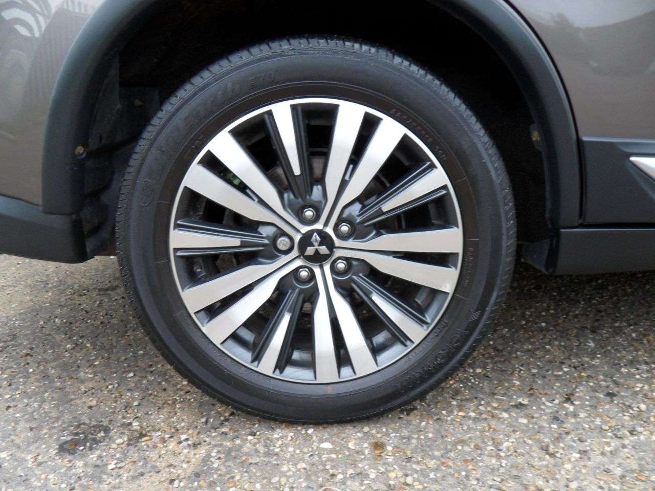 2021 MITSUBISHI OUTLANDER 2021 MITSUBISHI OUTLANDER