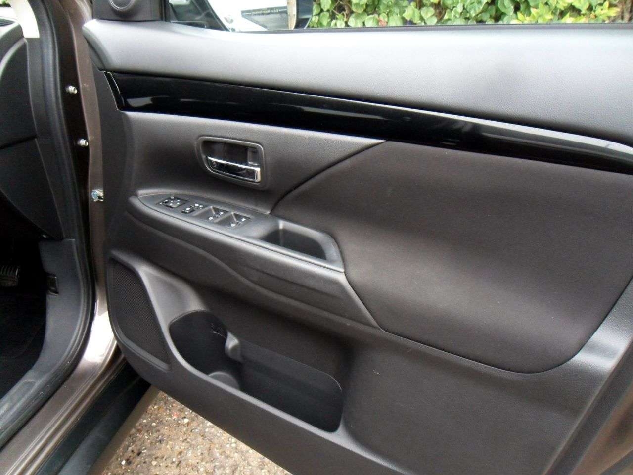 2021 MITSUBISHI OUTLANDER 2021 MITSUBISHI OUTLANDER