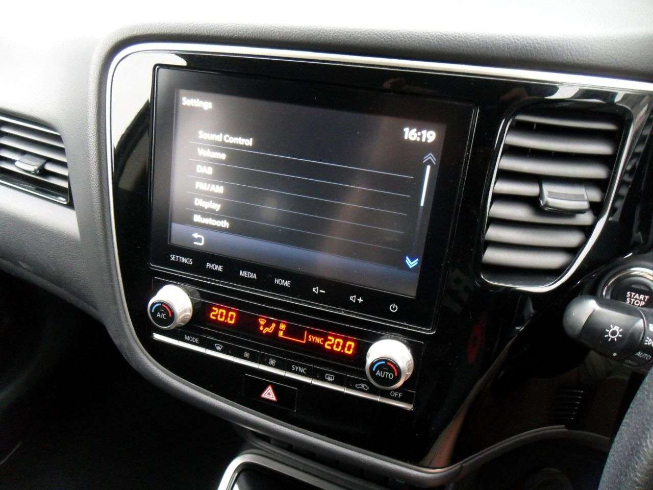 2021 MITSUBISHI OUTLANDER 2021 MITSUBISHI OUTLANDER