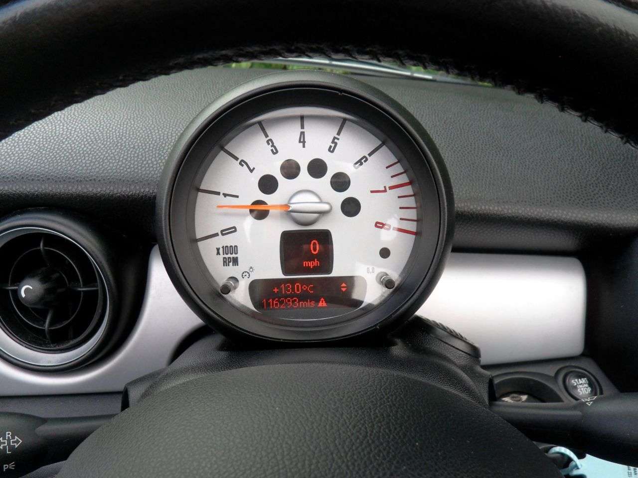 2011 MINI CONVERTIBLE 2011 MINI CONVERTIBLE