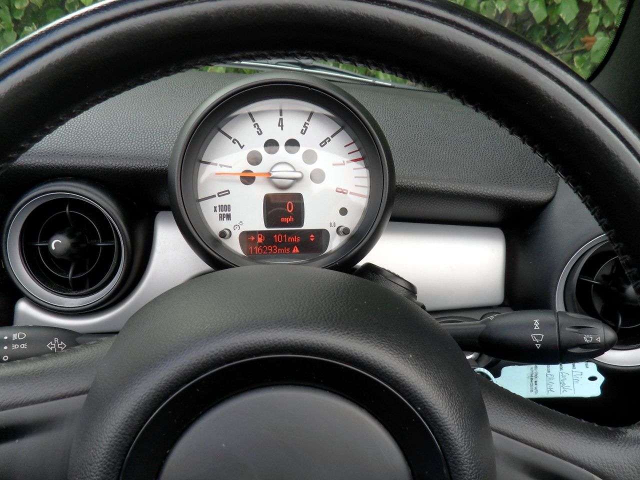 2011 MINI CONVERTIBLE 2011 MINI CONVERTIBLE