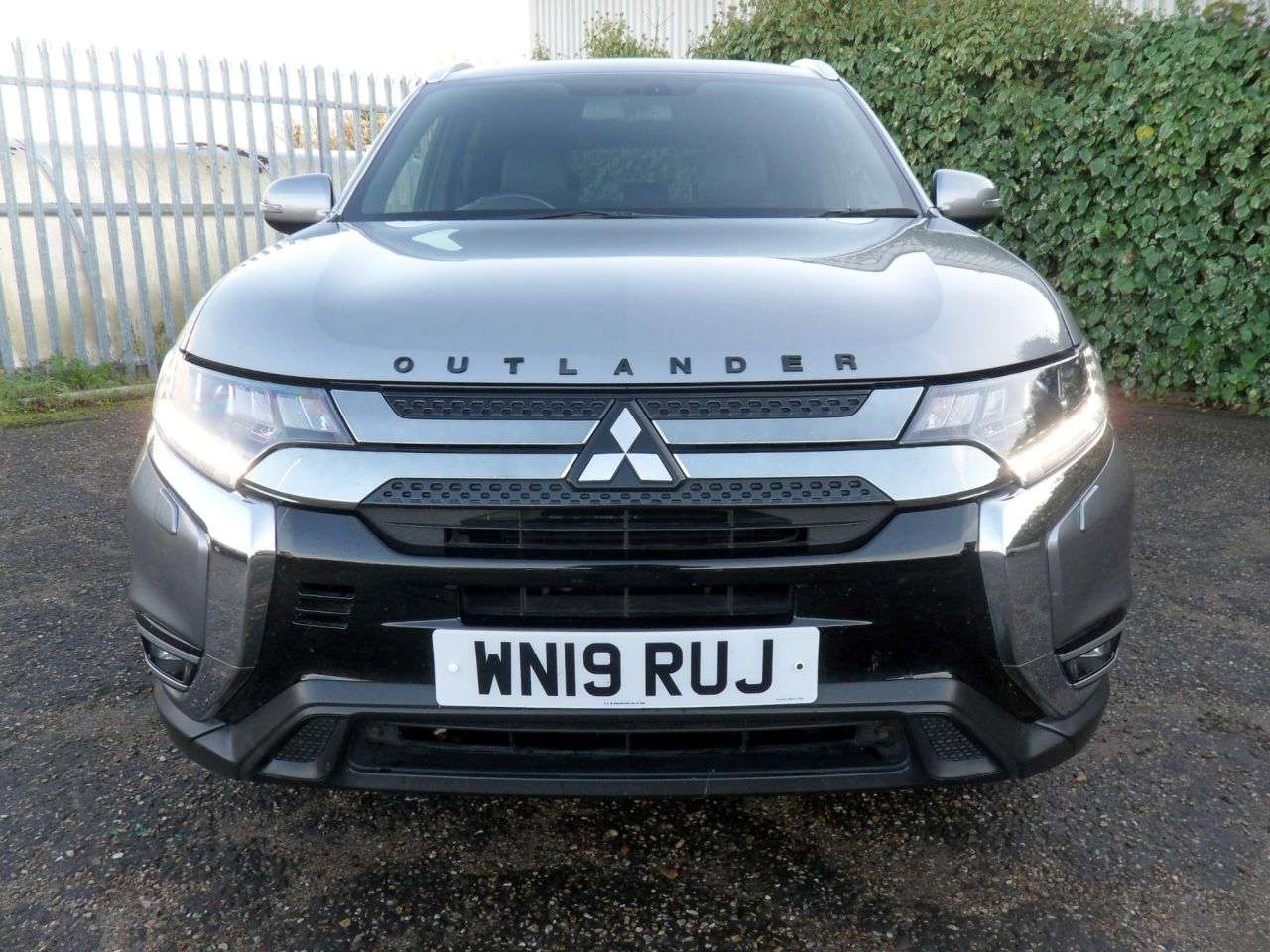 2019 MITSUBISHI OUTLANDER 2019 MITSUBISHI OUTLANDER