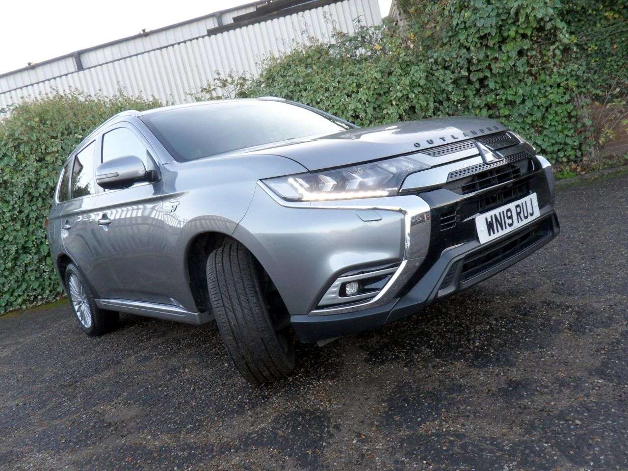 2019 MITSUBISHI OUTLANDER 2019 MITSUBISHI OUTLANDER