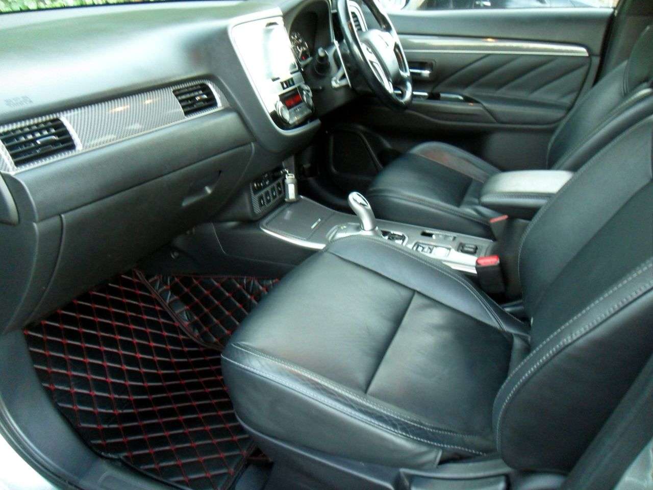 2019 MITSUBISHI OUTLANDER 2019 MITSUBISHI OUTLANDER