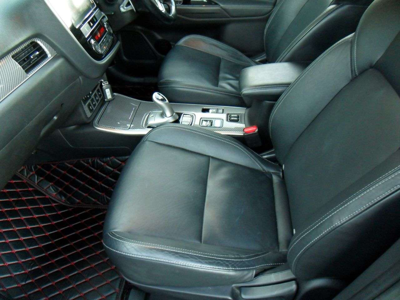 2019 MITSUBISHI OUTLANDER 2019 MITSUBISHI OUTLANDER