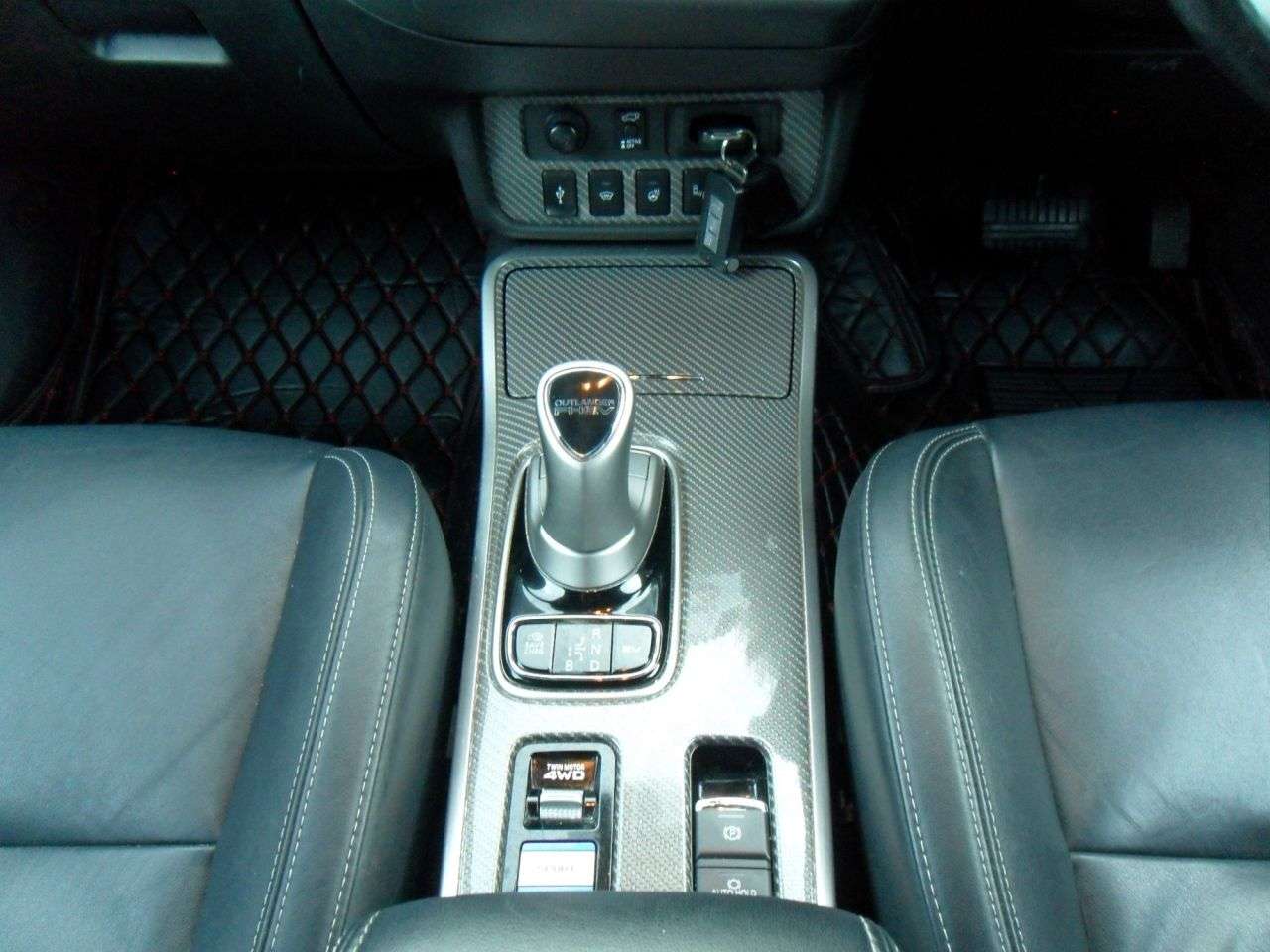 2019 MITSUBISHI OUTLANDER 2019 MITSUBISHI OUTLANDER