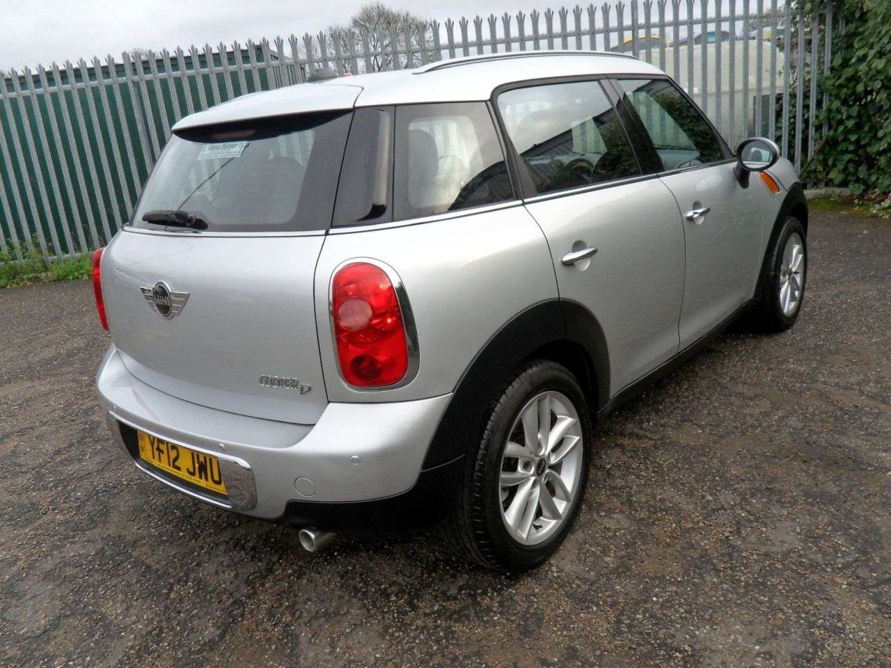 2012 MINI COUNTRYMAN 2012 MINI COUNTRYMAN