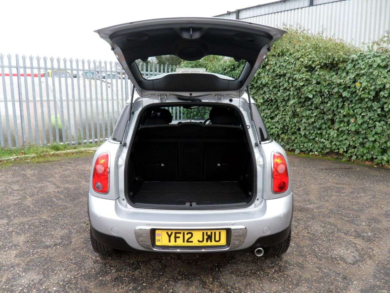 2012 MINI COUNTRYMAN 2012 MINI COUNTRYMAN