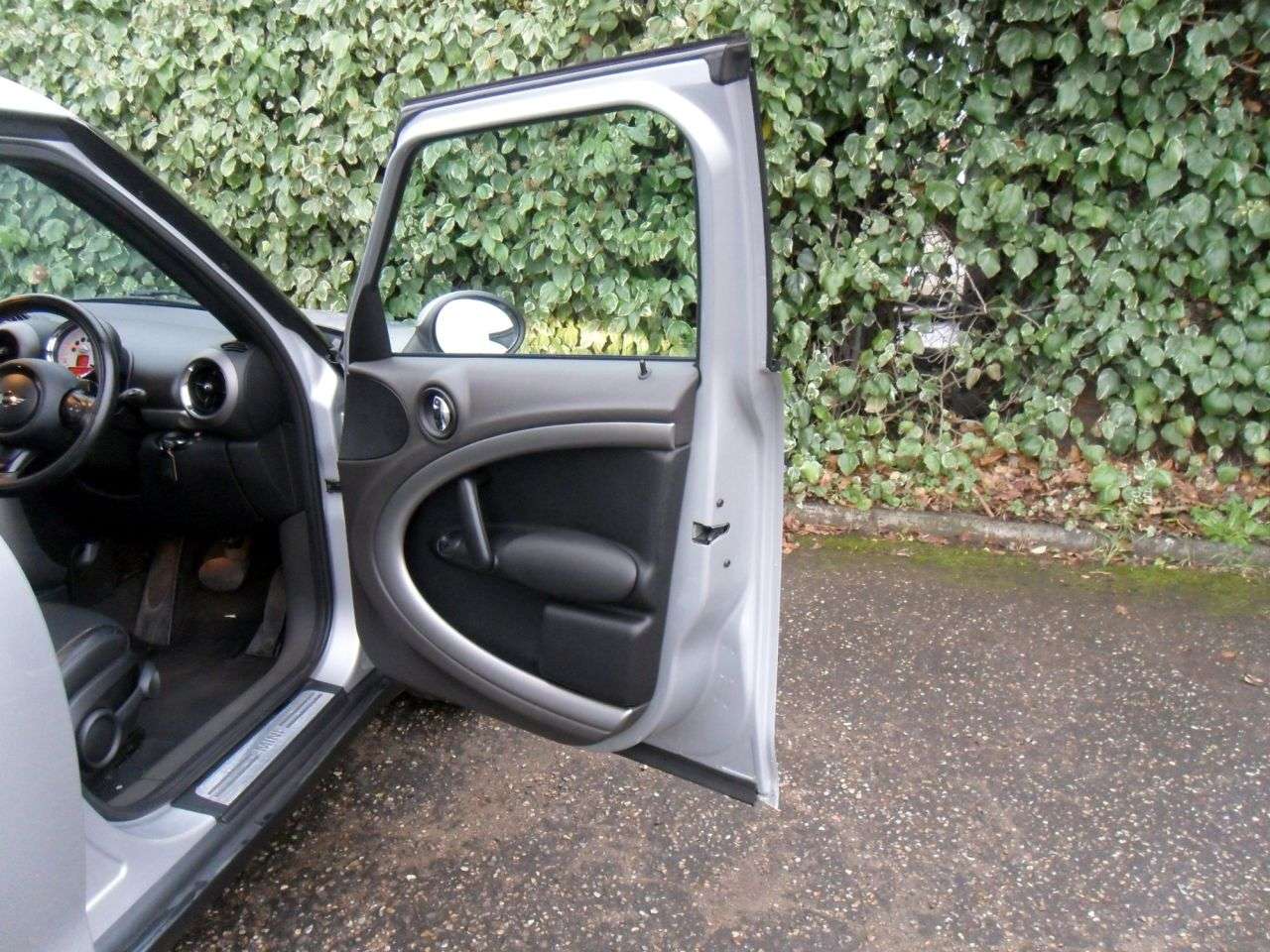 2012 MINI COUNTRYMAN 2012 MINI COUNTRYMAN