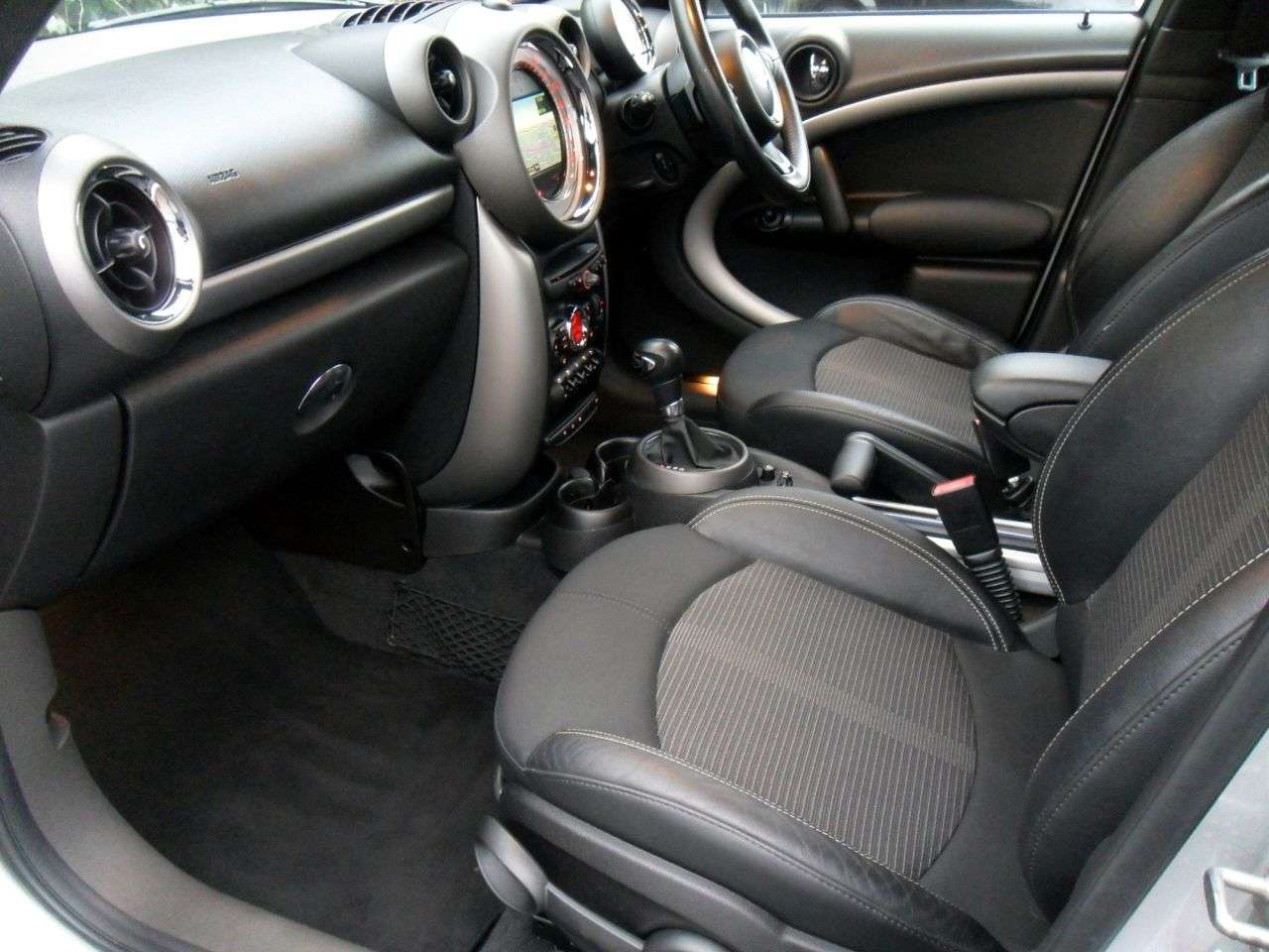 2012 MINI COUNTRYMAN 2012 MINI COUNTRYMAN