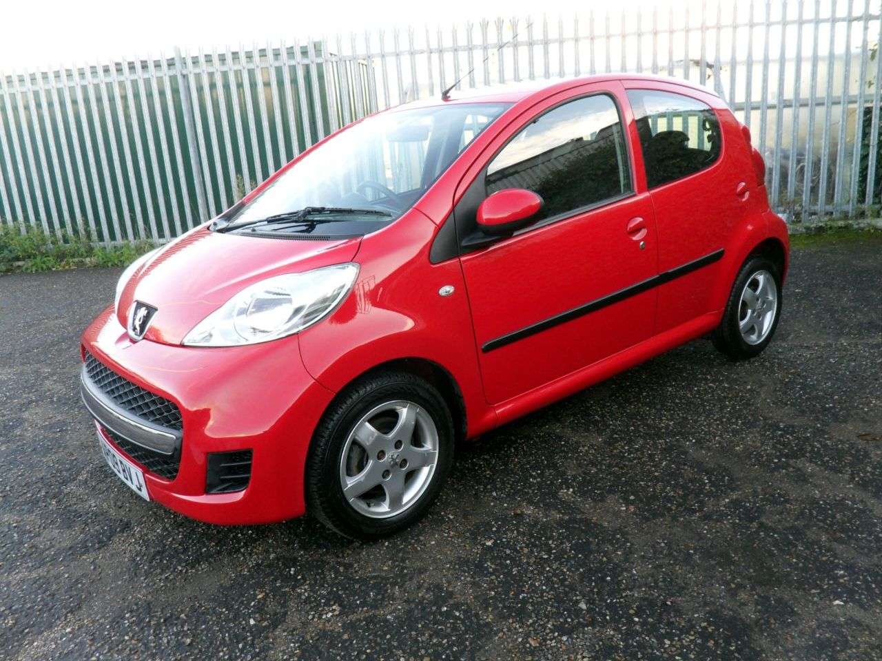 2009 PEUGEOT 107 2009 PEUGEOT 107