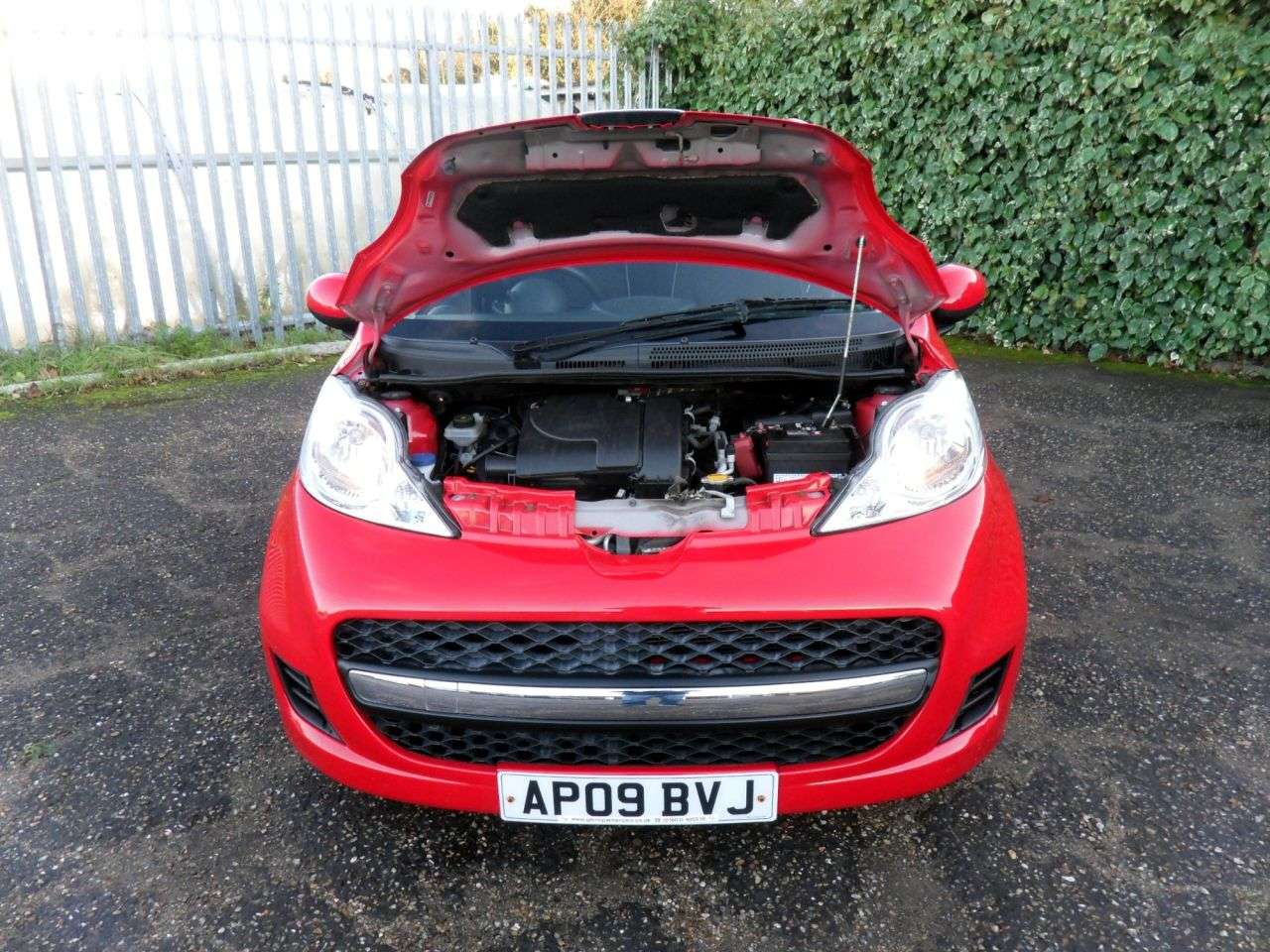 2009 PEUGEOT 107 2009 PEUGEOT 107