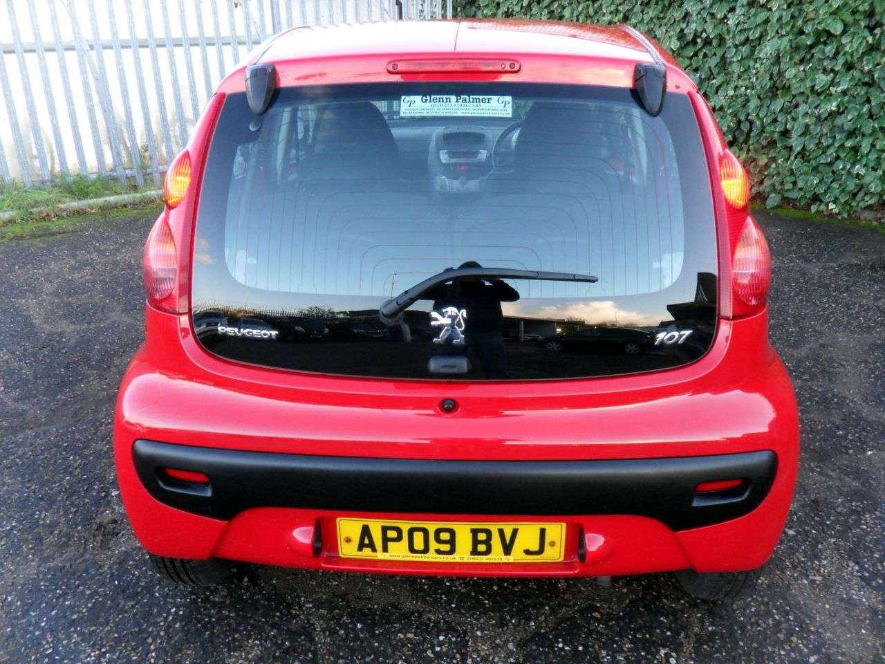 2009 PEUGEOT 107 2009 PEUGEOT 107