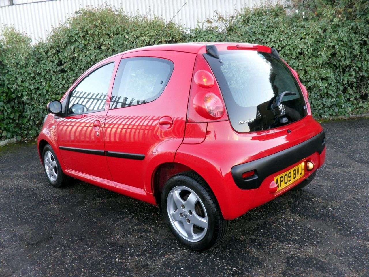 2009 PEUGEOT 107 2009 PEUGEOT 107