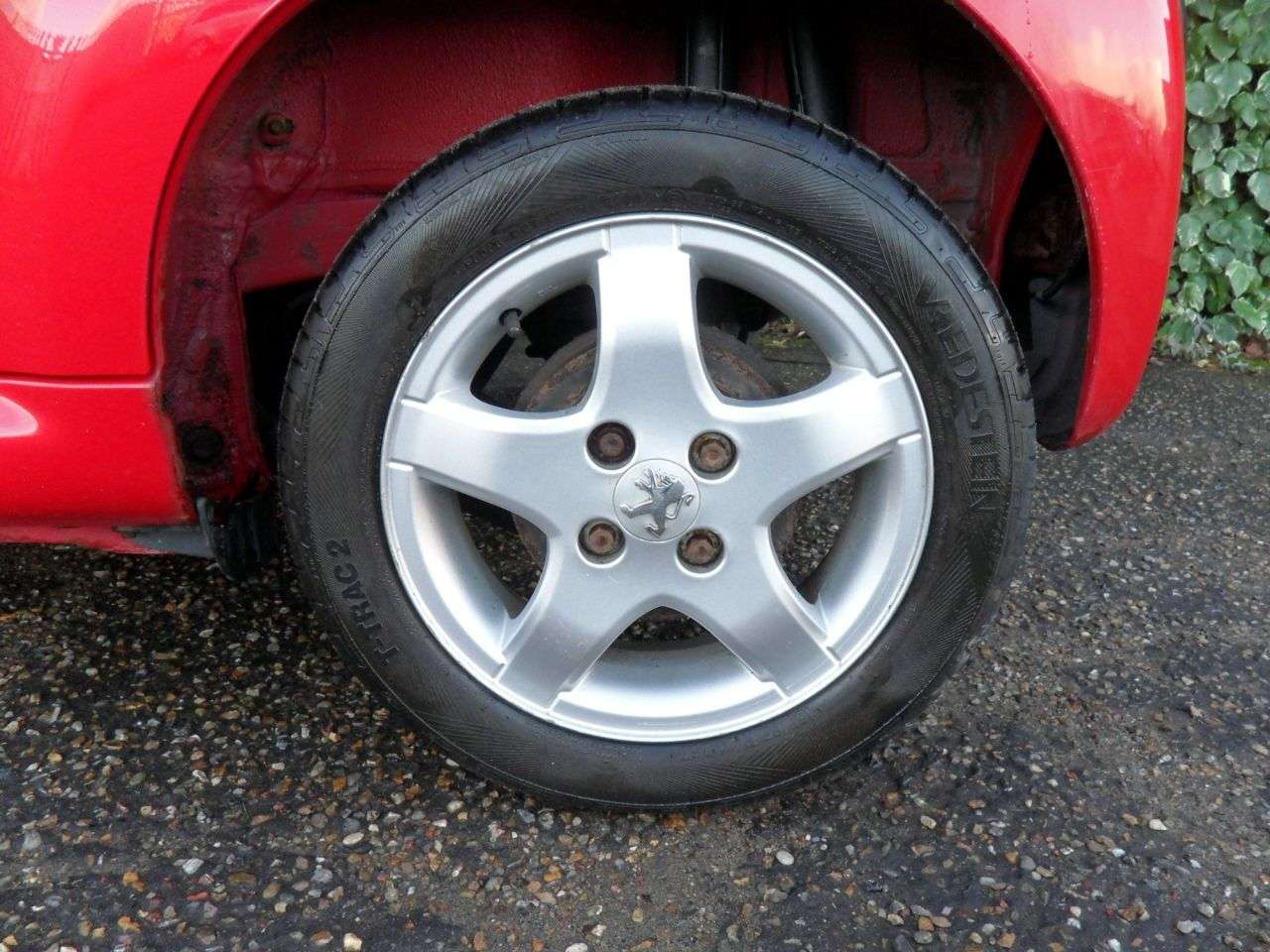 2009 PEUGEOT 107 2009 PEUGEOT 107