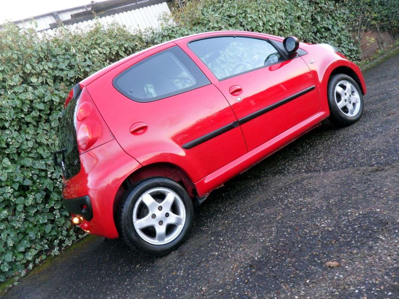 2009 PEUGEOT 107 2009 PEUGEOT 107
