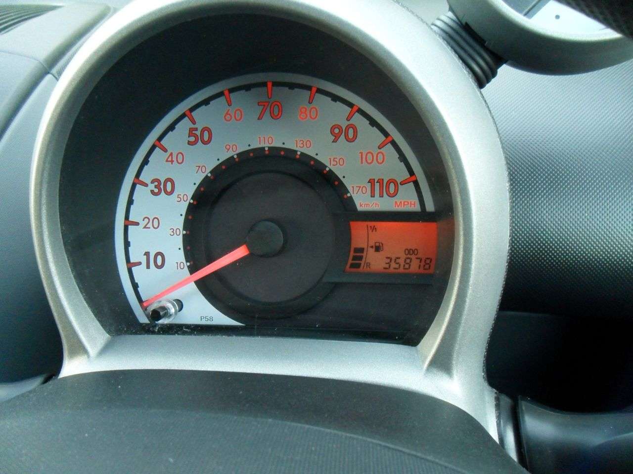 2009 PEUGEOT 107 2009 PEUGEOT 107