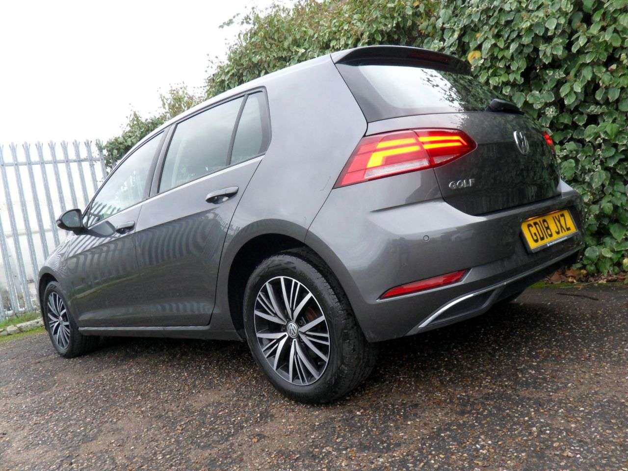 2018 VOLKSWAGEN GOLF 2018 VOLKSWAGEN GOLF