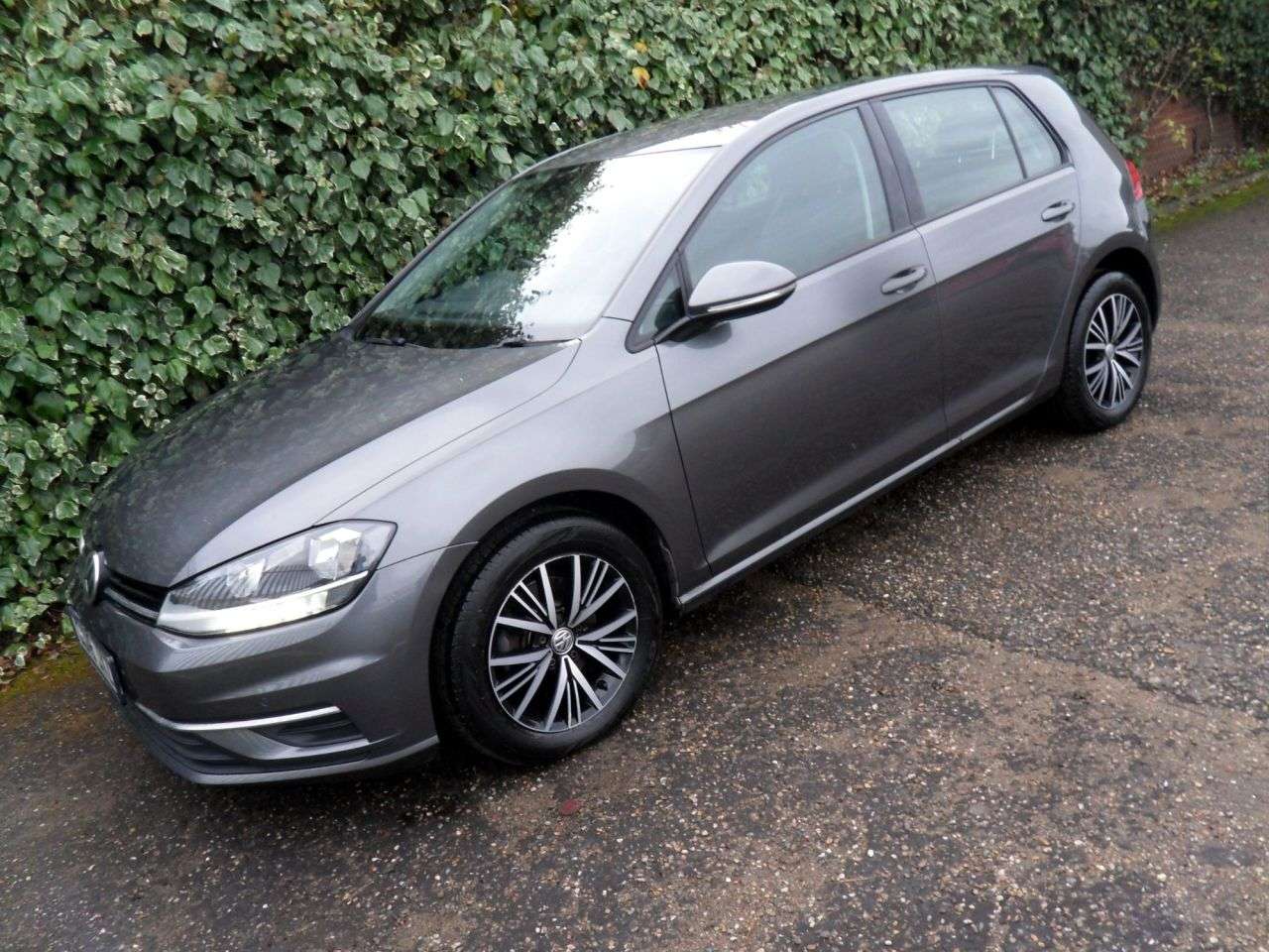 2018 VOLKSWAGEN GOLF 2018 VOLKSWAGEN GOLF