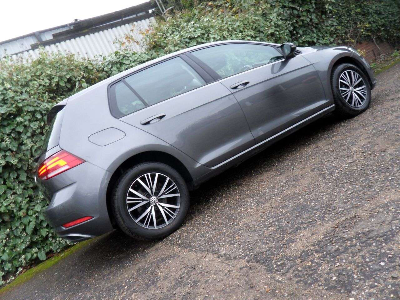 2018 VOLKSWAGEN GOLF 2018 VOLKSWAGEN GOLF