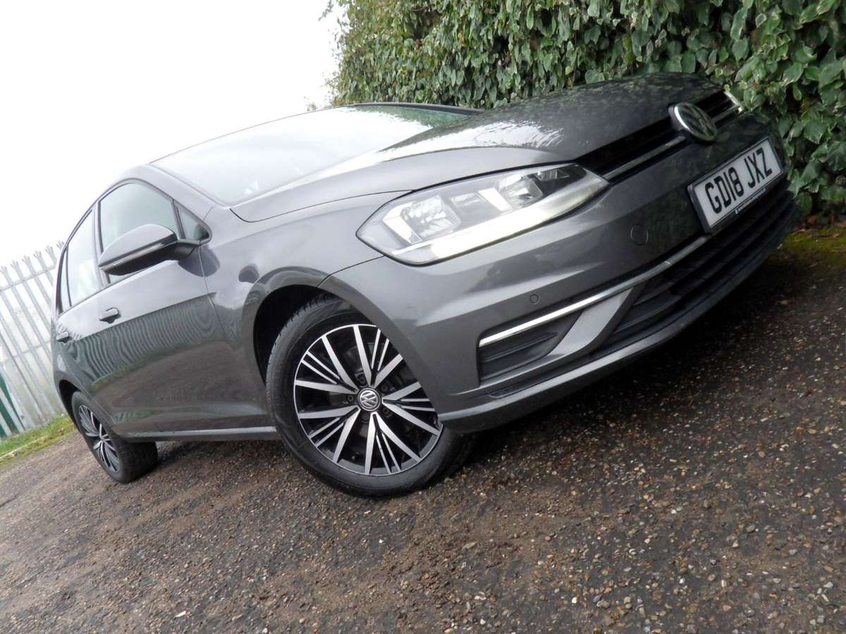 Check out this Volkswagen Golf 2018 Diesel Automatic