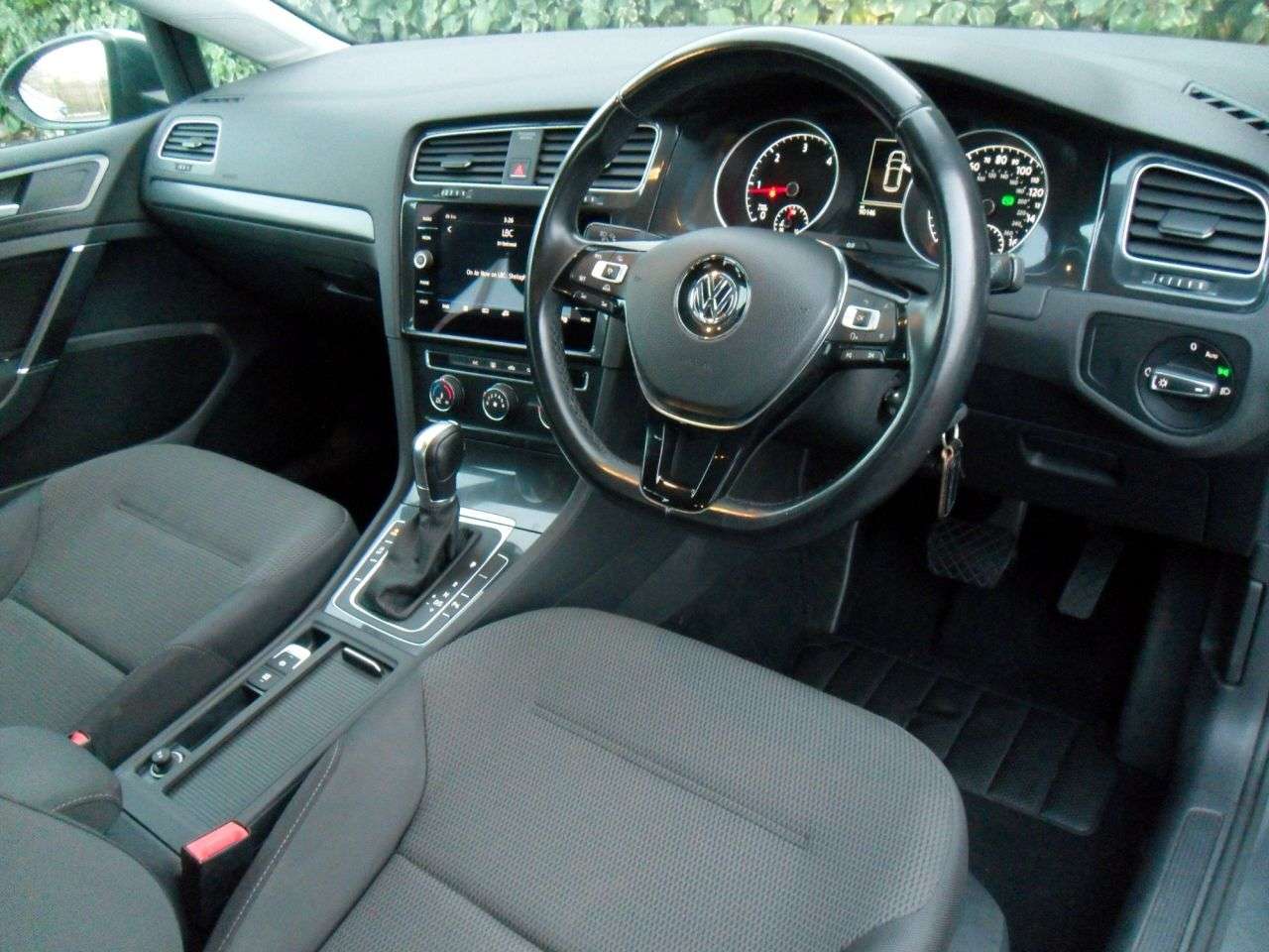 2018 VOLKSWAGEN GOLF 2018 VOLKSWAGEN GOLF