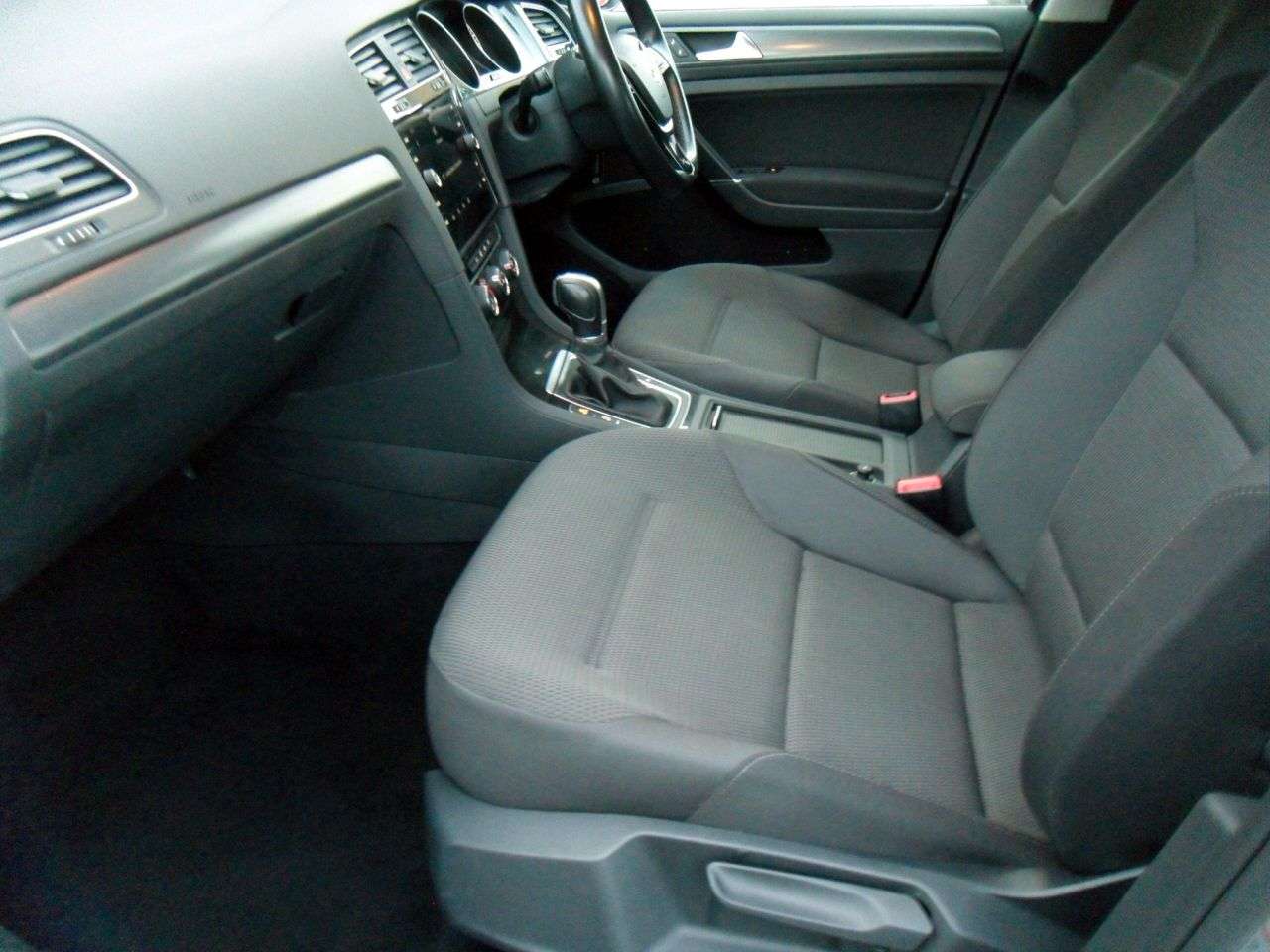 2018 VOLKSWAGEN GOLF 2018 VOLKSWAGEN GOLF