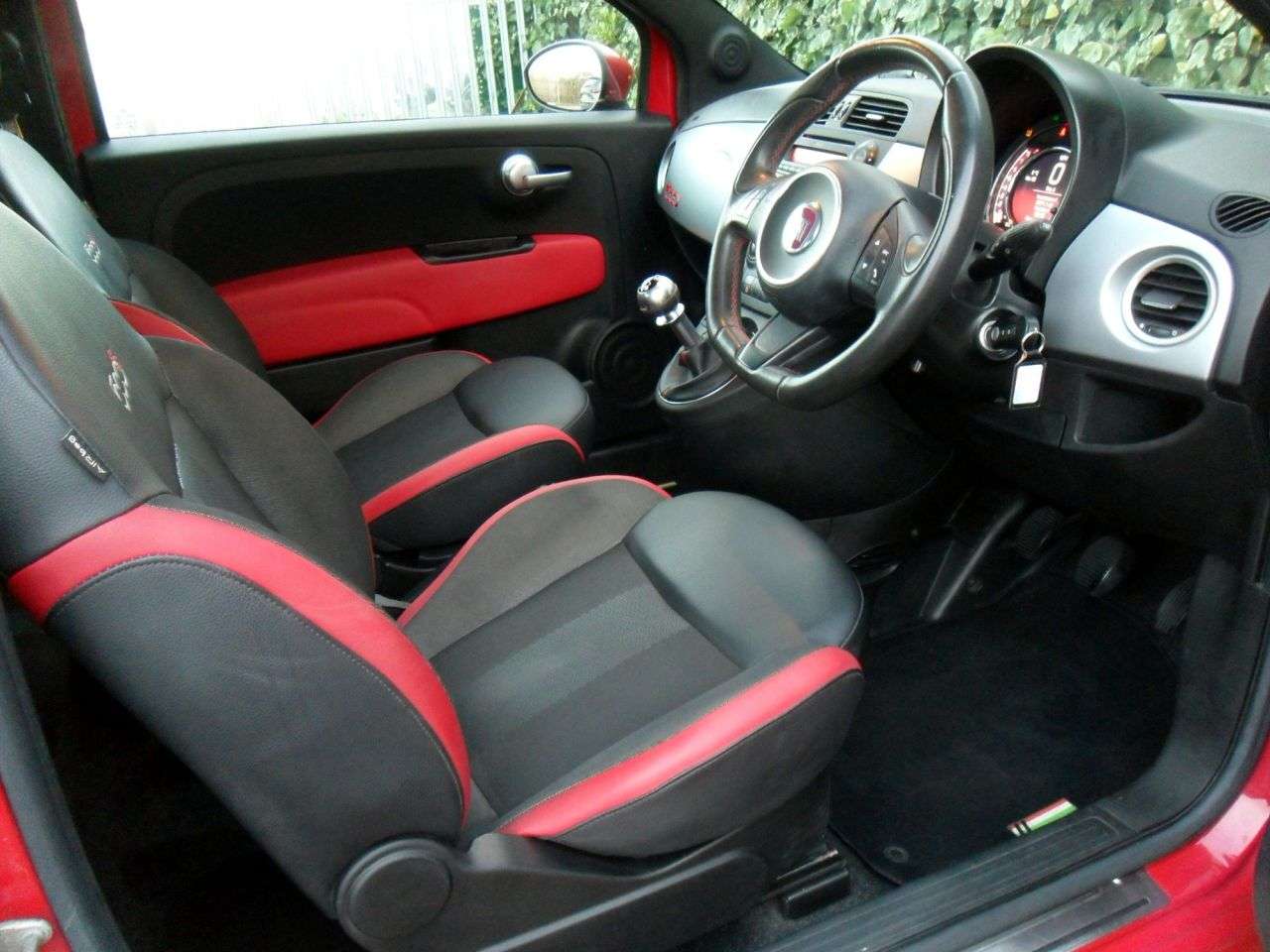 2014 FIAT 500 2014 FIAT 500