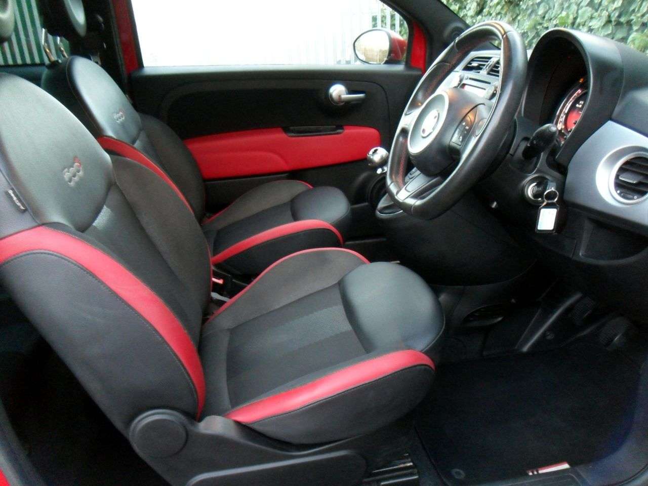 2014 FIAT 500 2014 FIAT 500