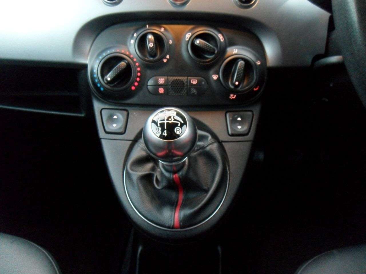 2014 FIAT 500 2014 FIAT 500