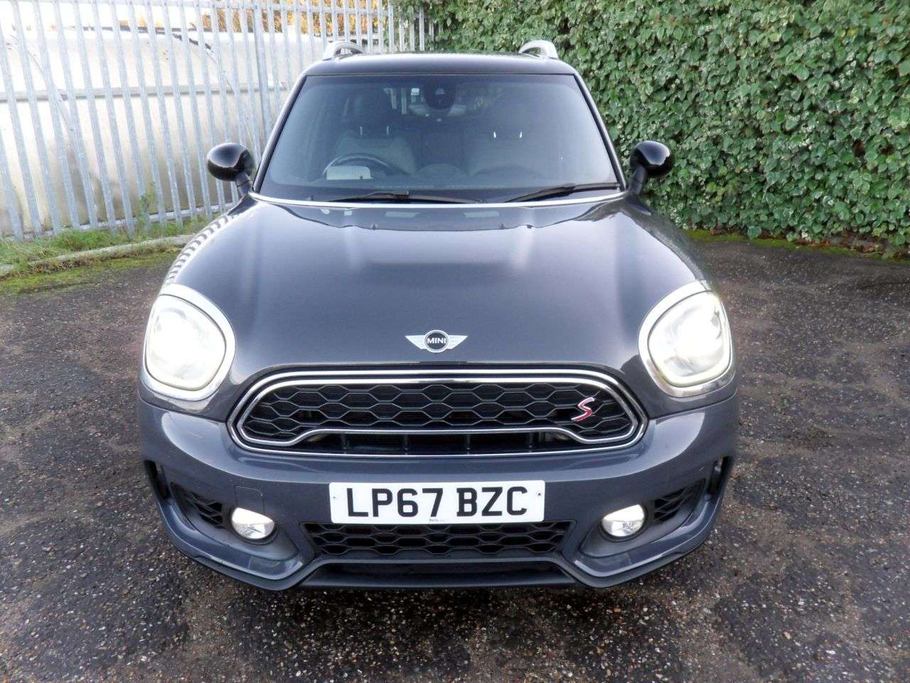 A 2017 MINI COUNTRYMAN 2.0 Cooper SD SUV 5dr Diesel Auto ALL4 Euro 6 (s/s) (190 ps) £18,500 Of Fac A 2017 MINI COUNTRYMAN 2.0 Cooper SD SUV 5dr Diesel Auto ALL4 Euro 6 (s/s) (190 ps) £18,500 Of Fac