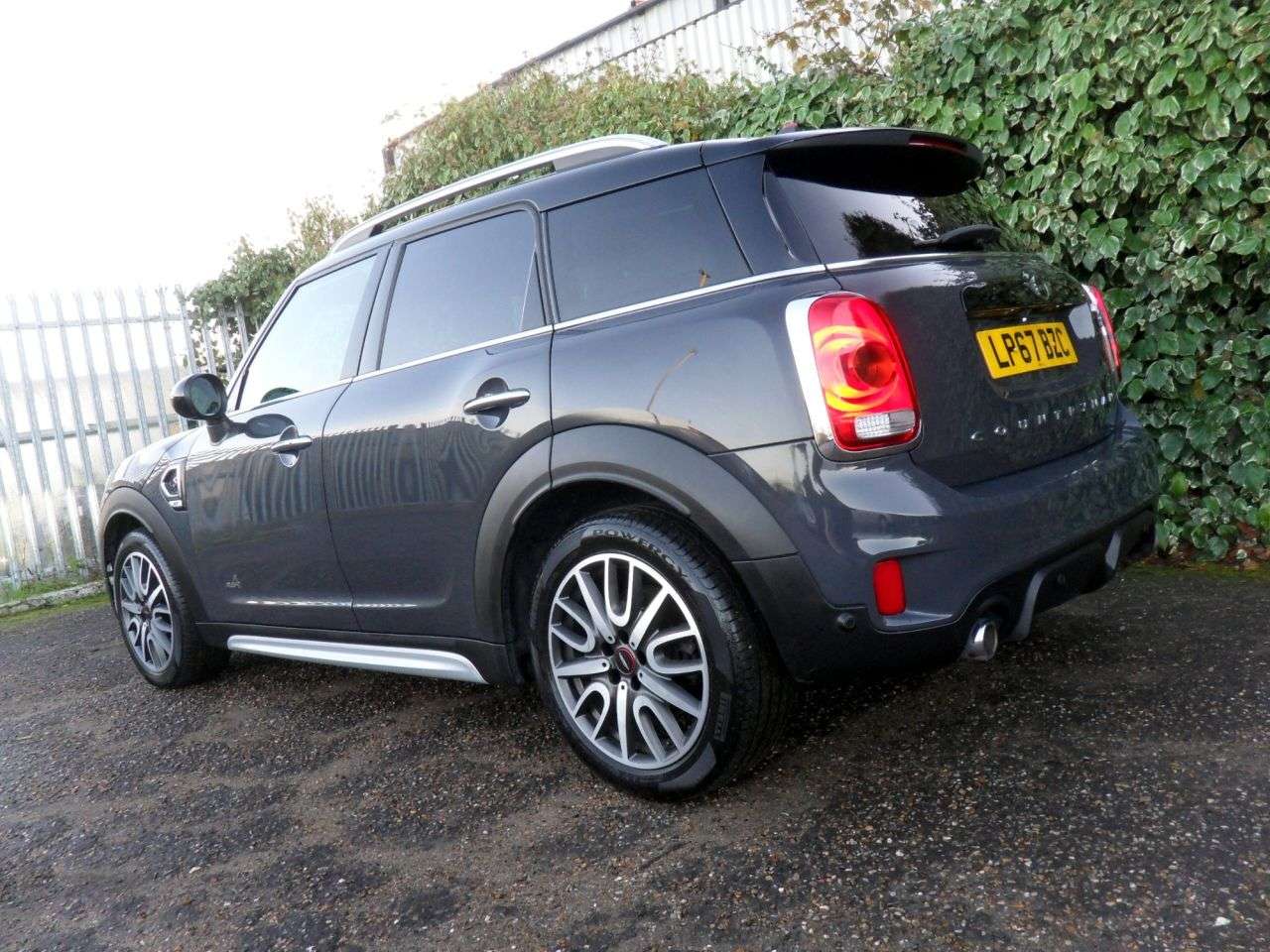 2017 MINI COUNTRYMAN 2017 MINI COUNTRYMAN