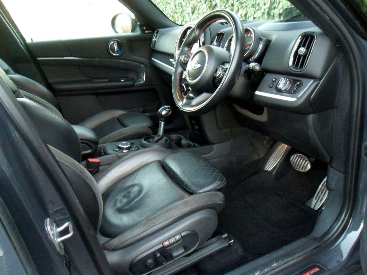 2017 MINI COUNTRYMAN 2017 MINI COUNTRYMAN