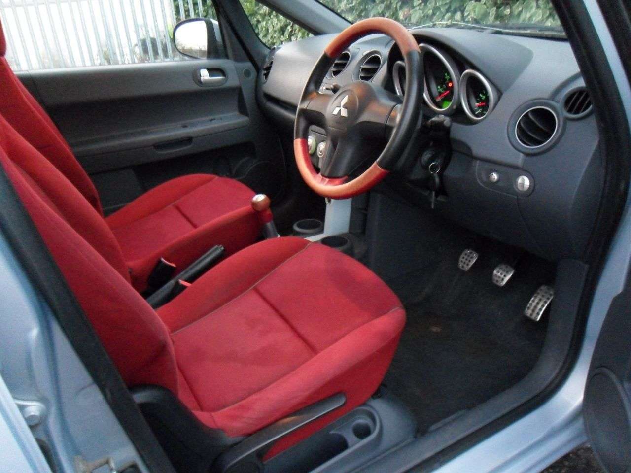 2005 MITSUBISHI COLT 2005 MITSUBISHI COLT