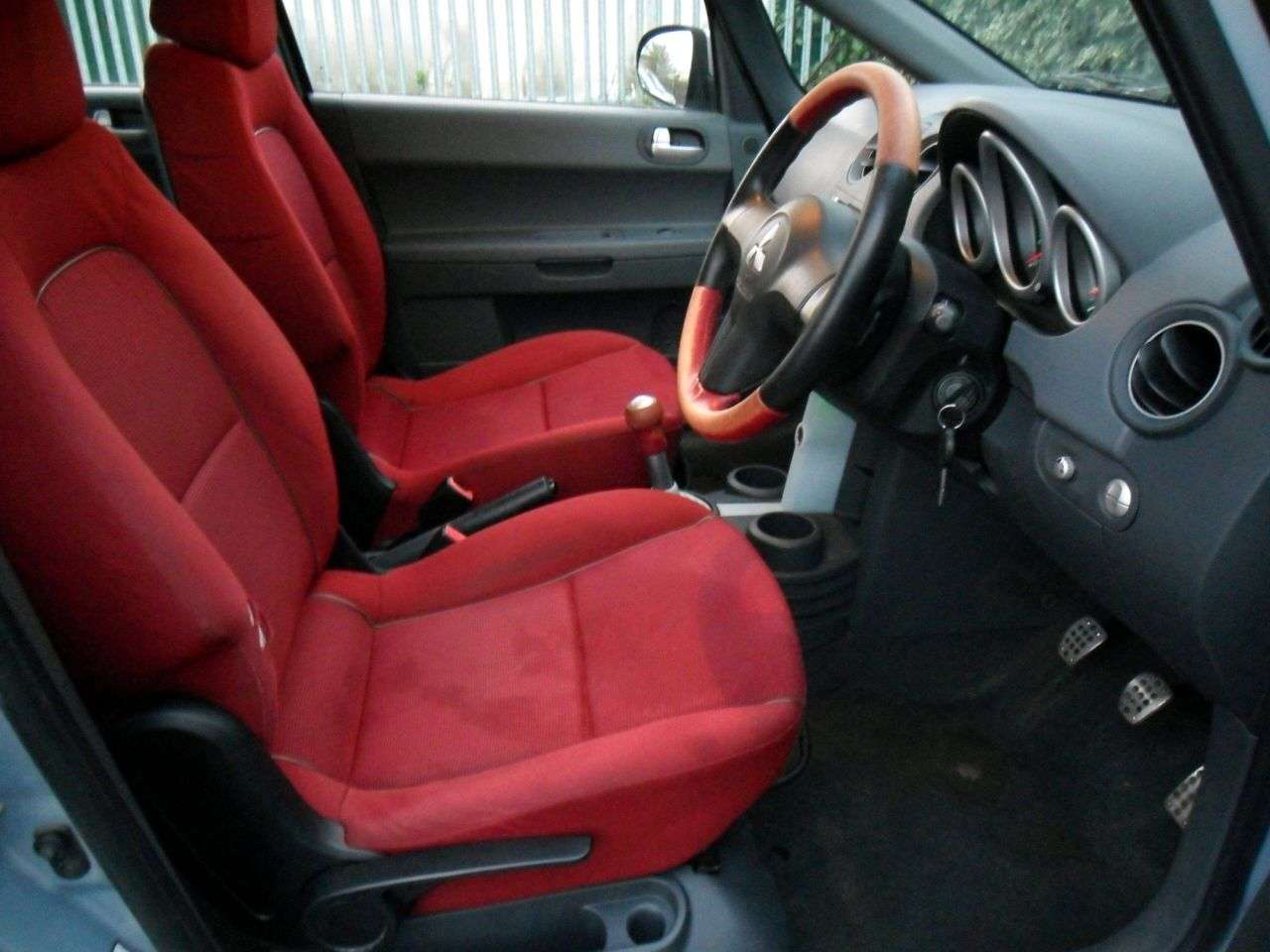 2005 MITSUBISHI COLT 2005 MITSUBISHI COLT